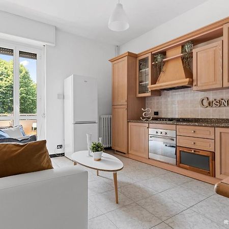 Bilocale San Siro-Fiera-City Life M5 Lilla Segesta Apartment Milano Exterior foto